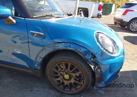 2023 Mini Se Hardtop Cooper z USA, uszkodzony, nr VIN WMW13DJ03P2T31104